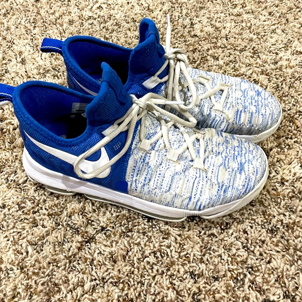 KD 9 gently used size 7